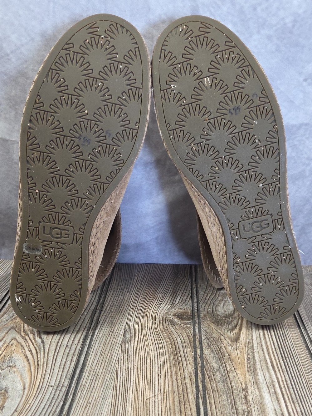 UGG Varney Suede Moccasin Ankle Boots Boho Zip Back Tan Womens Size 8 - Picture 9 of 9